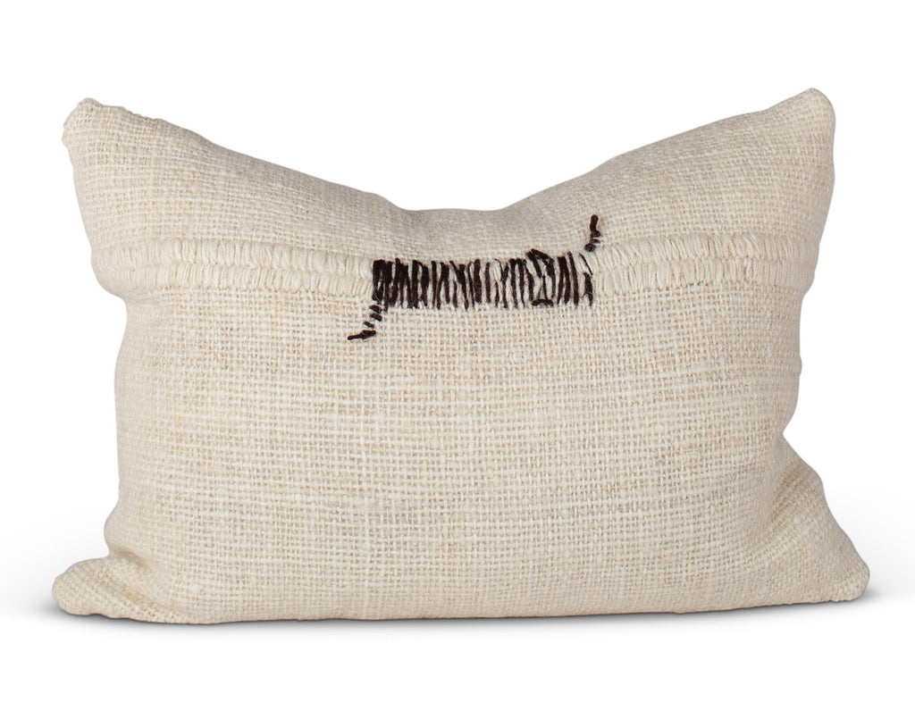 TREKO - Makun Pillow Stitch - White with Brown/Black (24" x 15")
