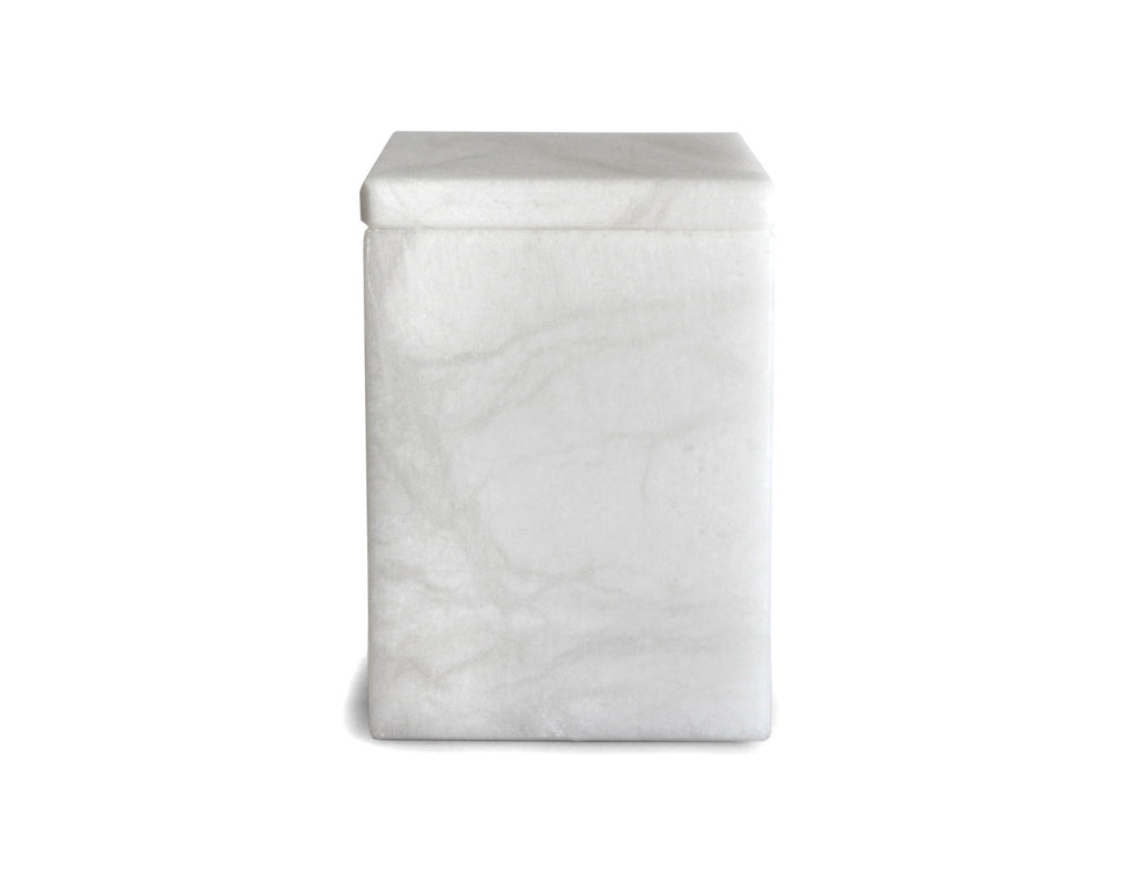 Pitti Vertical Box with Lid in Alabaster | Room