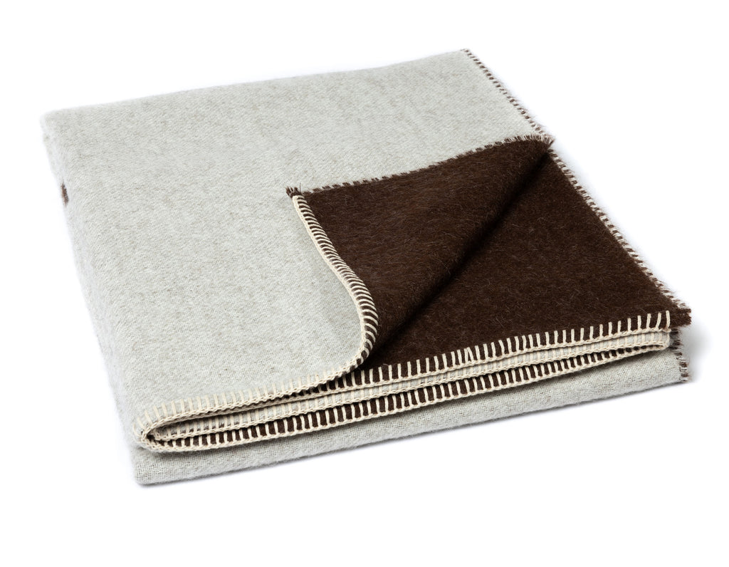Blacksaw - Berlin Throw - Ivory/Coffee