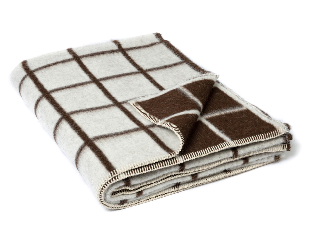 Blacksaw - Umi Throw - Ivory/Coffee