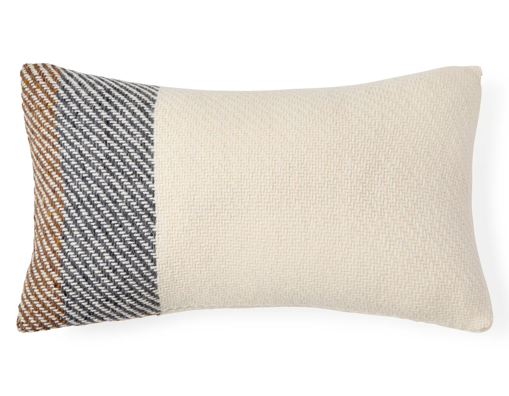 Teixidors - Véneto Cushion - Off-White w/ Brown/Grey