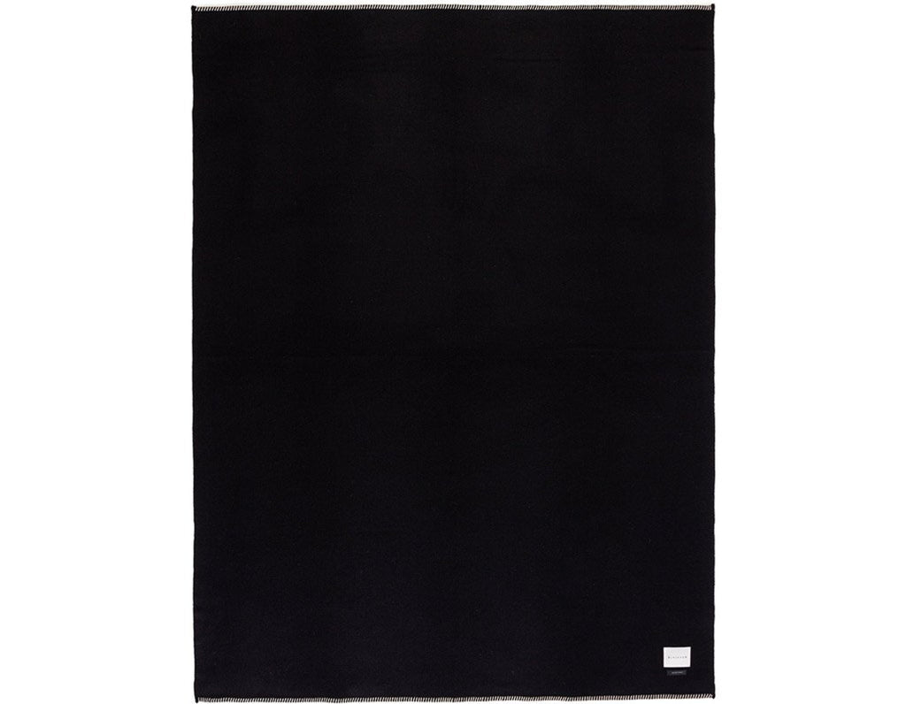 Blacksaw - Siempre Throw - Speakeasy All Black (79"x59")