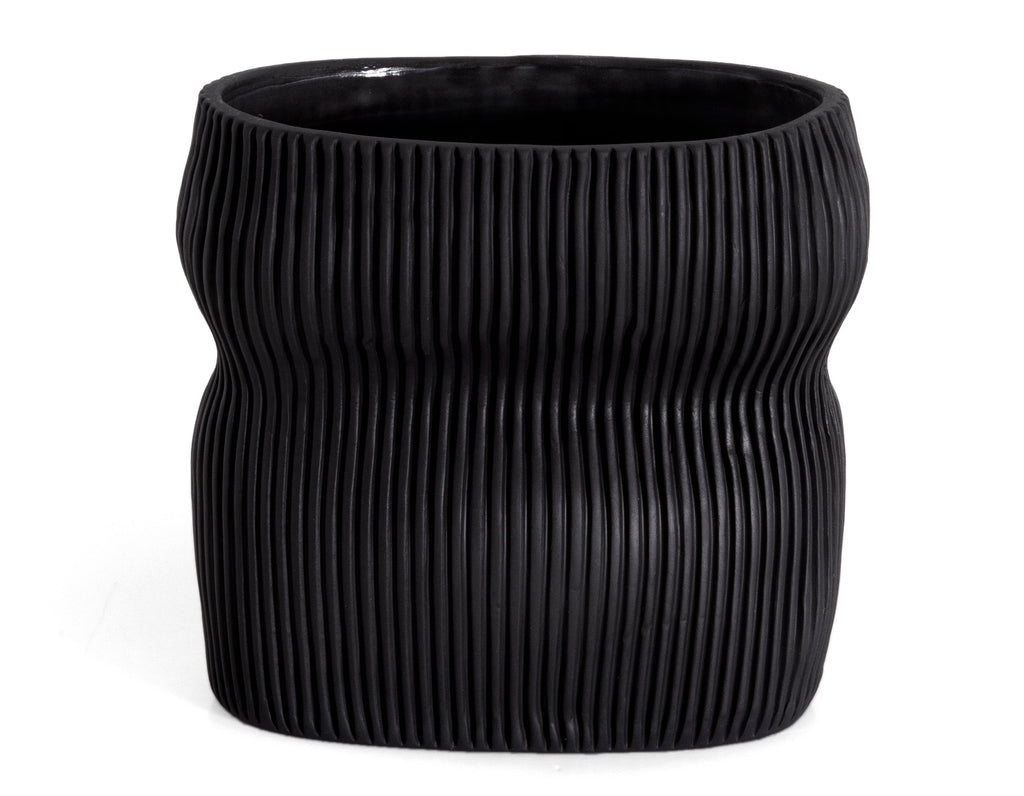 Cym Warkov Ceramics - Oval Curvy #2 - Black